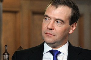Медведєв очолив єдиноросів