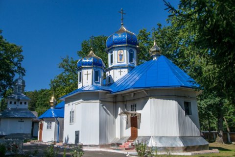Парафіяни храму УПЦ МП у Чернівецькій області проголосували за перехід до ПЦУ