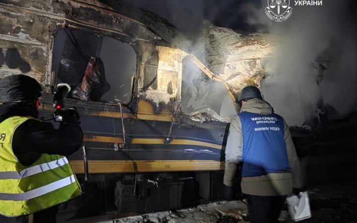 Зеленський засудив обстріл росіянами пасажирського потяга на Харківщині