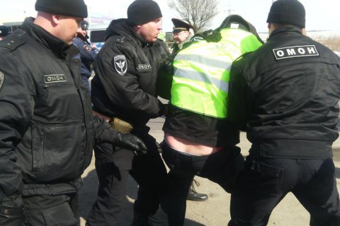 Лидеры протеста дальнобойщиков задержаны в Петербурге
