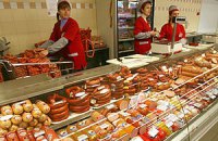 В магазинах Львова и Ровно ограничили продажу салатов
