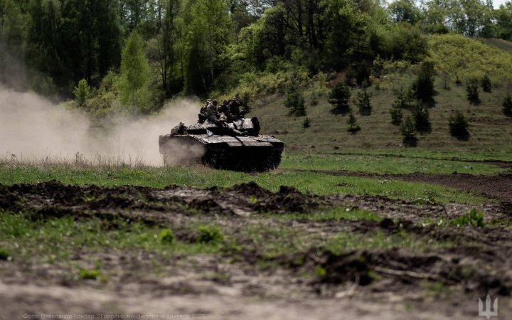 Від початку доби на фронті відбулося 77 боєзіткнень, найбільше - на Покровському напрямку