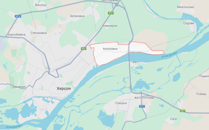 Росіяни обстріляли Антонівку на Херсонщині, двоє людей поранені