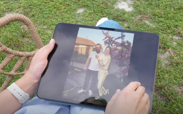 У Дніпрі суд зобов’язав жінку віддати батькам покійного чоловіка три ембріони, які вони зберігали