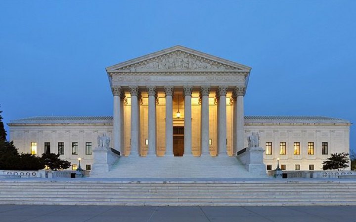 Верховний суд США скасував конституційне право на аборти