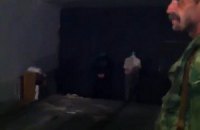 ИС: видео расстрела заложников в Горловке - постановка