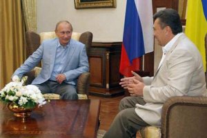 Янукович и Путин обменялись теплыми поздравлениями