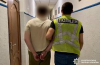 В Одесі судитимуть 25-річного чоловіка за спробу спалити квартиру родини військового