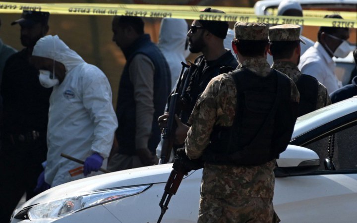 Пакистан завдав ударів по схованках бойовиків у прикордонному регіоні з Афганістаном