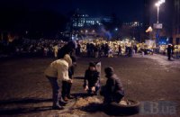 На Майдане Независимости находится более трех тысяч людей