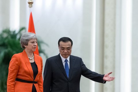Британский премьер намерена договориться о свободной торговле с Китаем