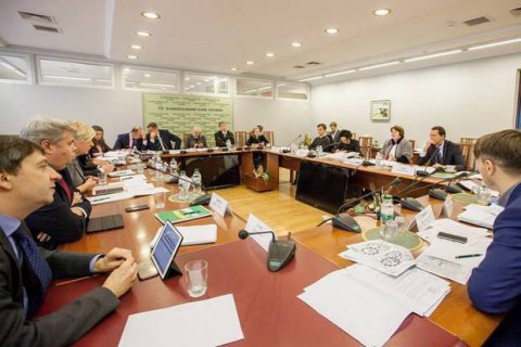 Совет НБУ договорился о компромиссном проекте денежно-кредитной политики на 2017 год