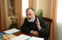 Табачник хочет учить студентов на туркменском и английском