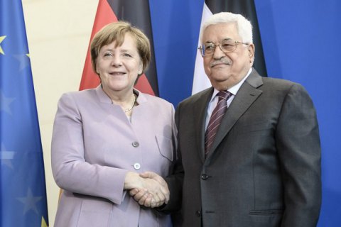 Меркель і Аббас виступили за принцип "двох держав" у розв’язанні  ізраїльсько-палестинського конфлікту