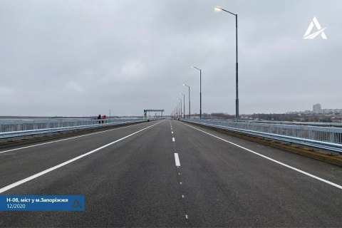 Открыт первый проезд Запорожского моста через Днепр, который начали строить 16 лет назад