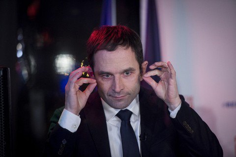 Правящая партия Франции выдвинула своего кандидата на президентские выборы