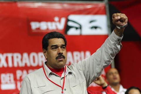 Мадуро скликав Раду нацоборони через "парламентський переворот" у Венесуелі