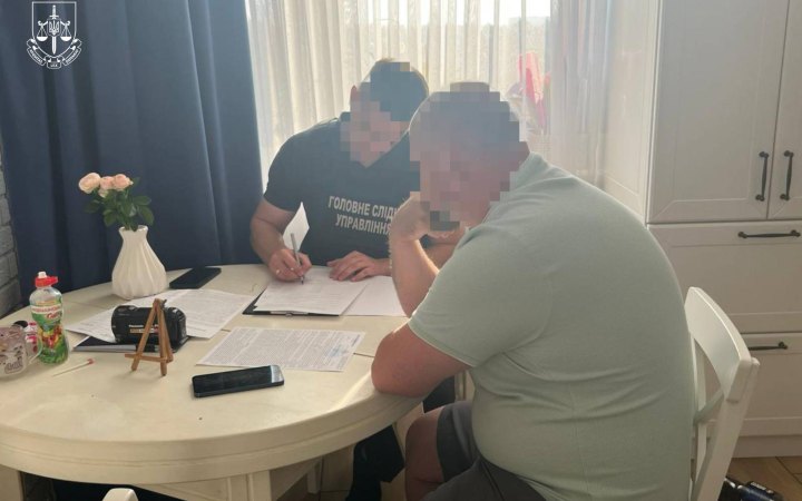 Екскерівників КП «Плесо» підозрюють у безпідставному облаштуванні набережної замість забудовника