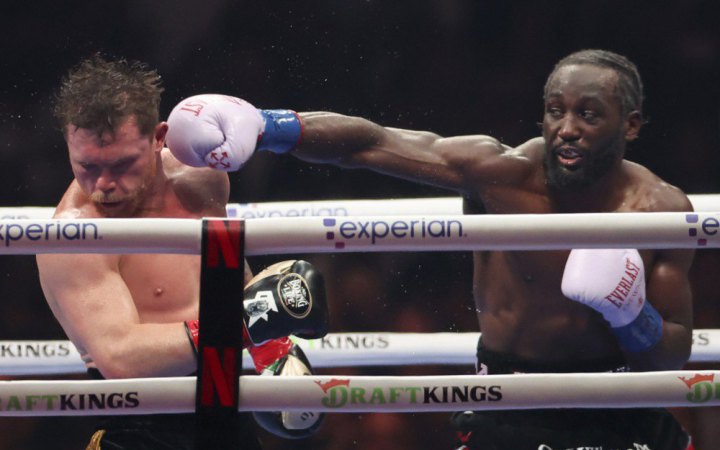 Кроуфорд здолав Канело й став першим в історії абсолютним чемпіоном світу в трьох категоріях