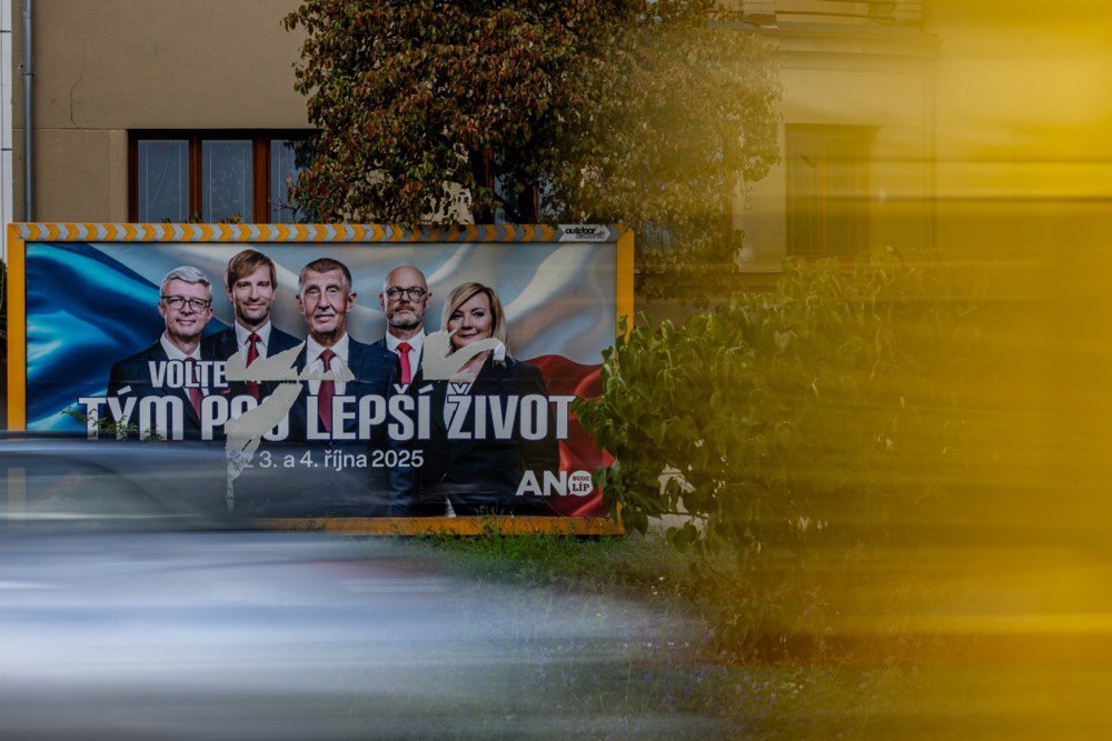 Передвиборча агітація у Празі, 2 жовтня 2025 року.