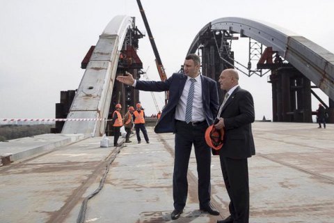 В мае начнется укладка асфальта на Подольско-Воскресенском мосту, - Кличко