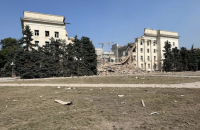 Росіяни знищили будівлю Херсонської ОДА