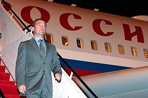 Медведев приедет на экономический форум в Донецк 18 октября