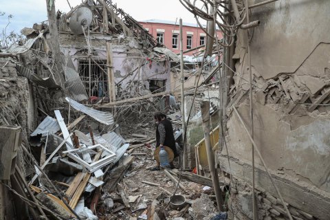 Азербайджан повідомив про загиблих внаслідок обстрілу міста Гянджа (оновлено)
