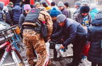 На Луганщині потрапили під обстріл поліцейські та волонтери