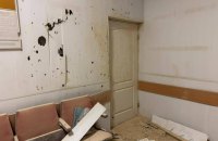 ​Росіяни обстріляли лікарню в Херсоні з артилерії, дев'ять поранених (оновлено)