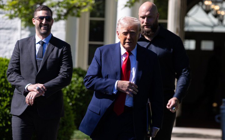 Трамп раптово відкинув плани балотування на третій президентський термін