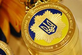 НБУ и МВД потратили на медали 4 млн грн
