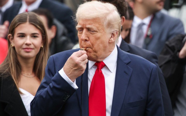 Трамп відмовився посилювати санкції проти Росії