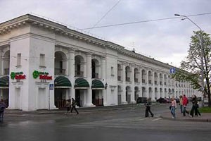 Гостинний двір залишиться культурним і торгівельним центром