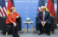 Меркель и Трамп обсудили захват Россией украинских кораблей