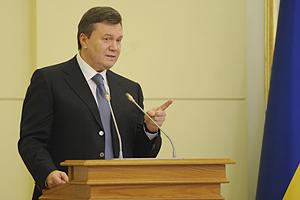Янукович обещает снижение налогов к 1914 году