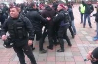 Поліція вивела з-під Ради голову київського осередку "Нацкорпусу" Філімонова