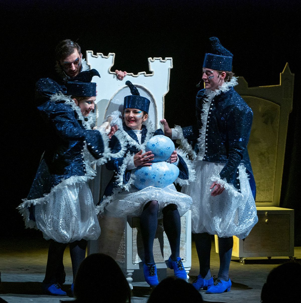 Вистава 'Принцеса Цяточка'.