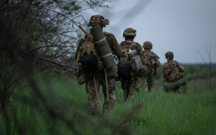Генштаб: на Північно-Слобожанському і Курському напрямках ворог здійснив 17 штурмів, бої тривають