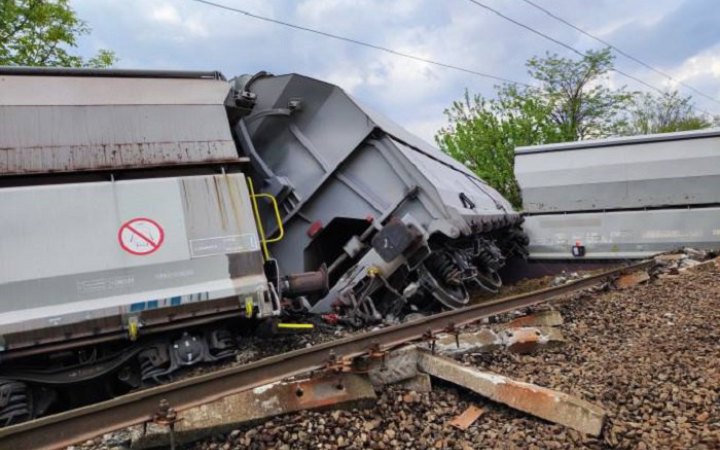 Потяг ​Відень-Київ запізнюється на 6 годин через аварію на угорській залізниці