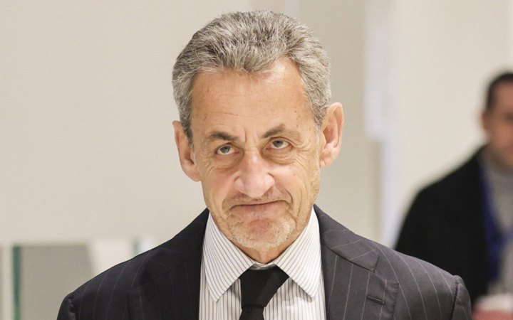 Сьогодні судді винесли вирок у справі колишнього президента Франції Саркозі (оновлено)