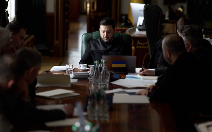 Зеленський обговорив з президентом ОАЕ, як Україна може допомогти в захисті від іранських ударів