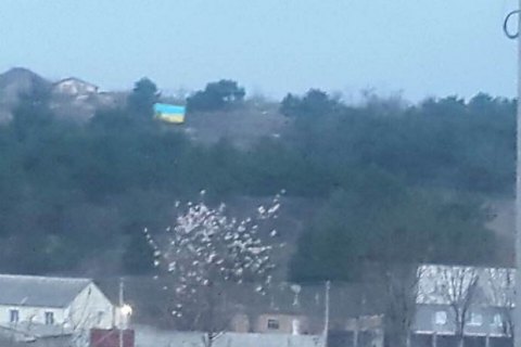 В оккупированном Симферополе над Ак-Мечетью вывесили флаг Украины