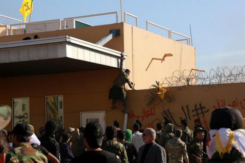 Посольство США в Ираке подверглось ракетным обстрелам 