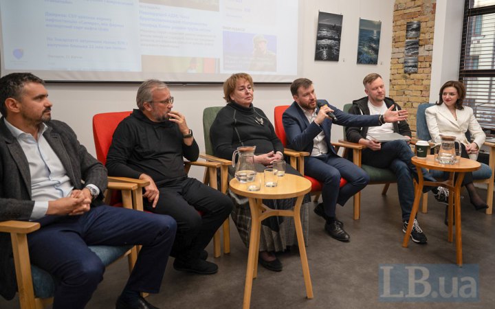 “Нова країна”: демографія, міграція, ринок праці (репортаж з дискусійної панелі)