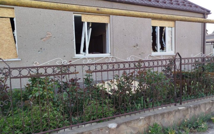 Ворожі війська вбили людину на Херсонщині, і поранили вісьмох