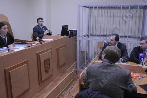 В Донецкой области экс-мэра вместе с чиновниками посадили за решетку