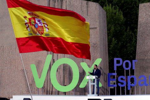 До парламенту Іспанії вперше з часів диктатора Франко потрапили крайні праві
