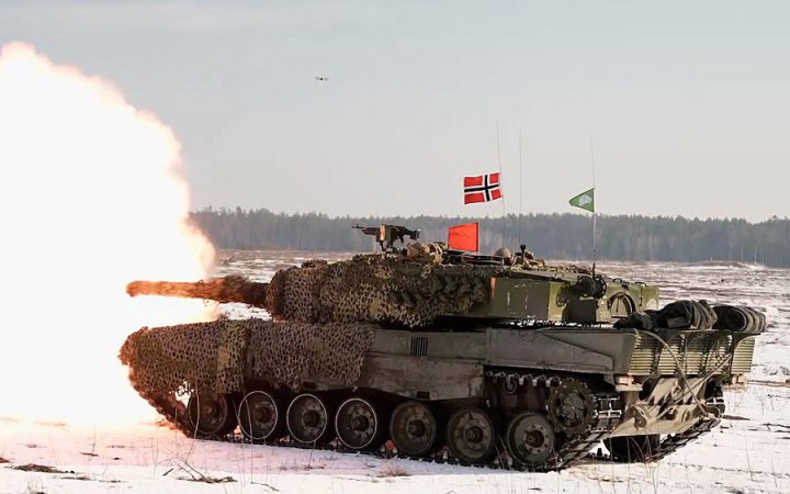 Норвегія відправить Україні 8 танків Leopard, - ЗМІ
