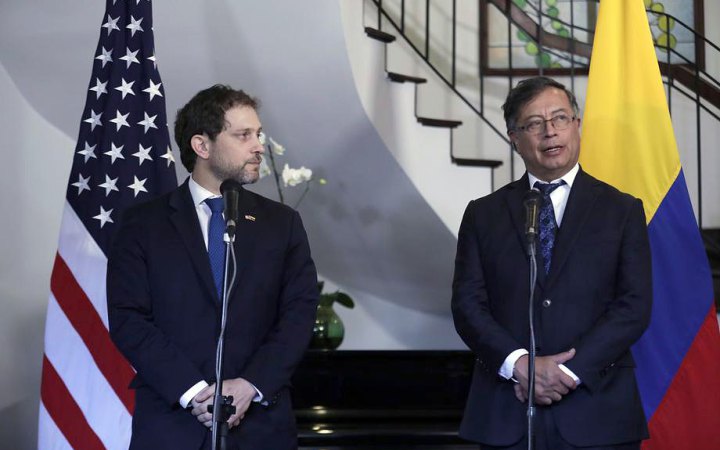 Колумбія відкликала посла зі Сполучених Штатів
